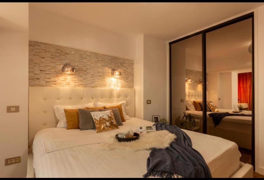 Downtown Oasis Unirii Apartment Bukarest Exterior foto